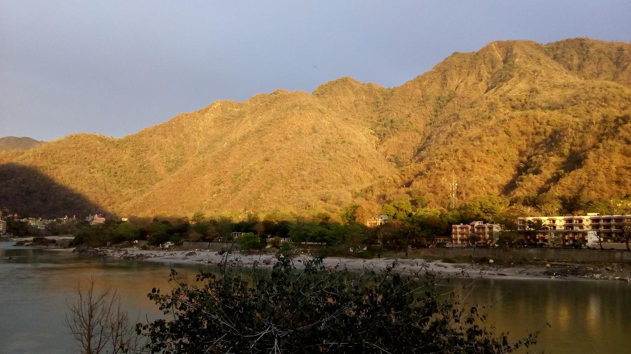 Sanidhya Inn Rishīkesh Extérieur photo